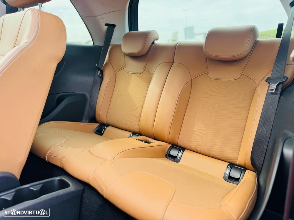 Opel Adam 1.0 T Rocks - 24