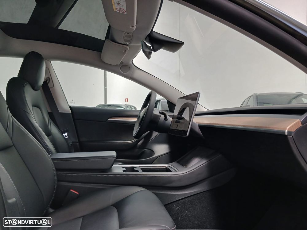 Tesla Model 3 Long Range Tração Traseira - 8