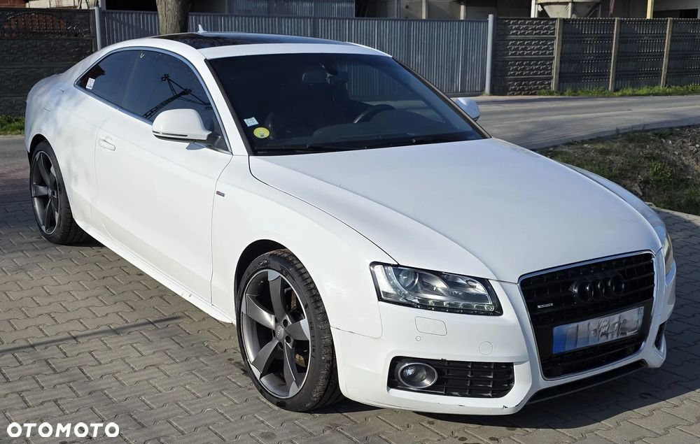 Audi A5 Coupé 3.0 TDI DPF quattro - 3