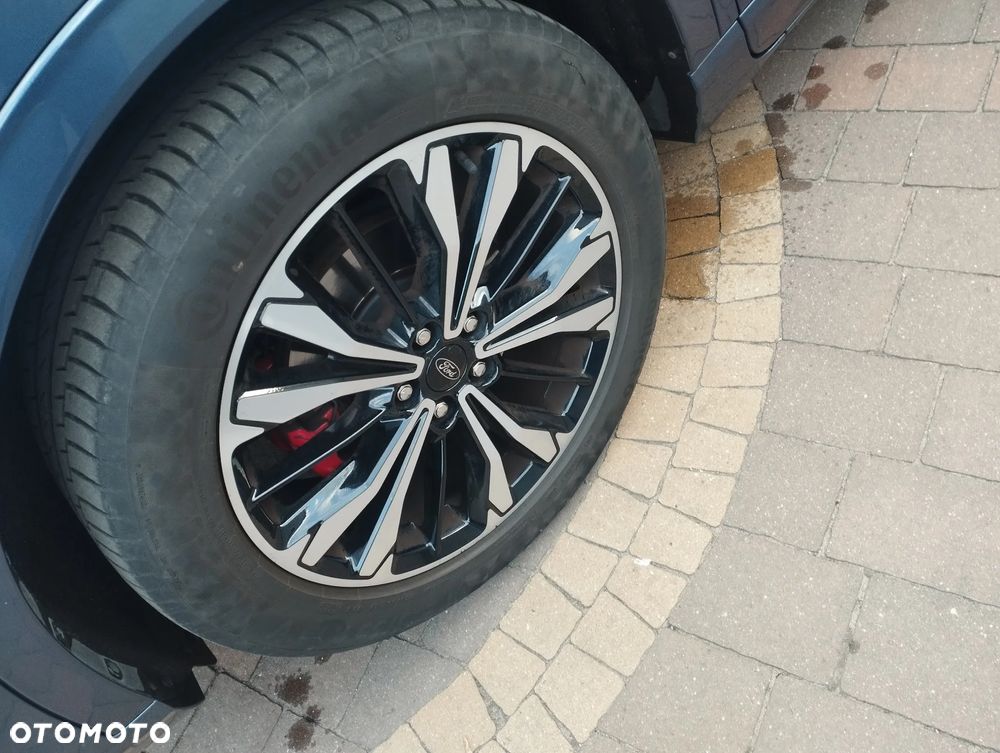 Ford Kuga 1.5 EcoBoost FWD ST-Line X - 15