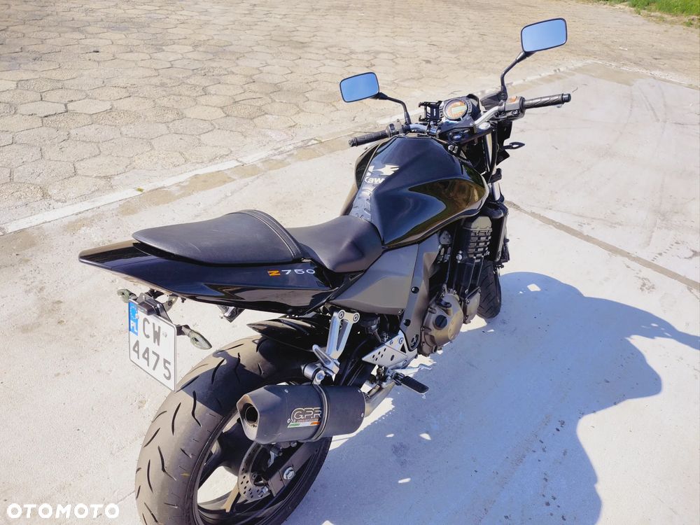 Kawasaki Z - 9