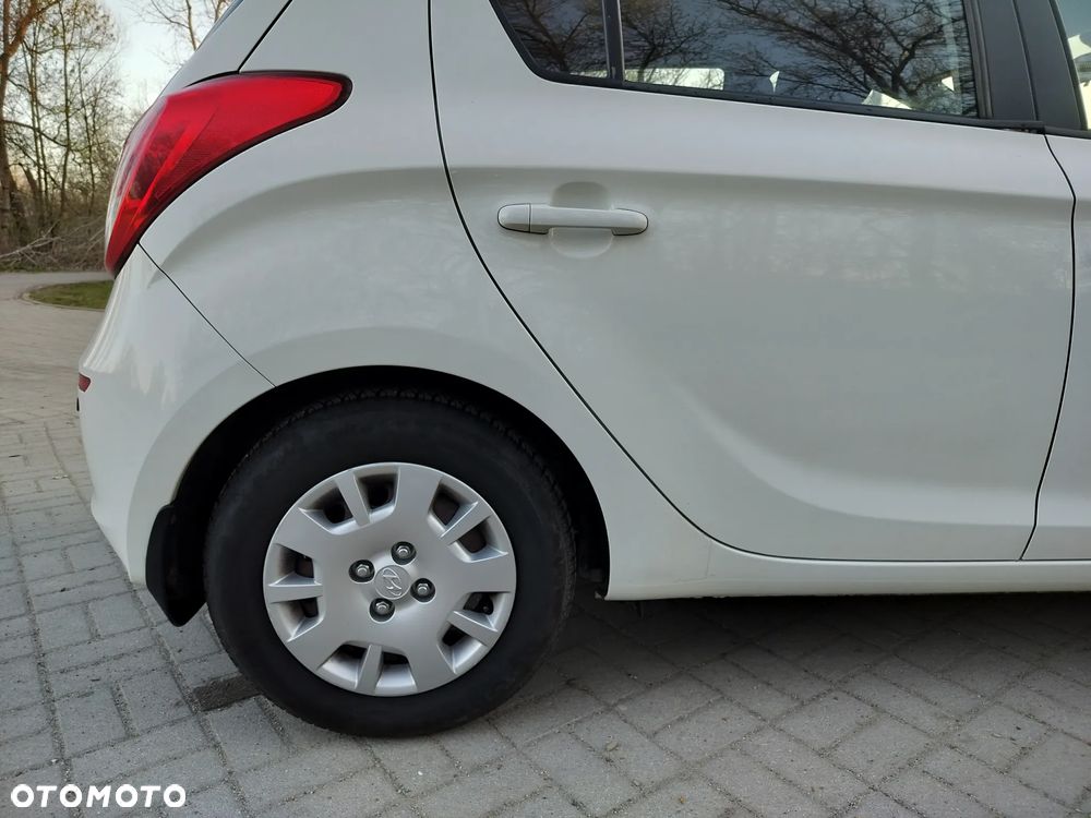Hyundai i20 1.1 CRDi Classic + - 17