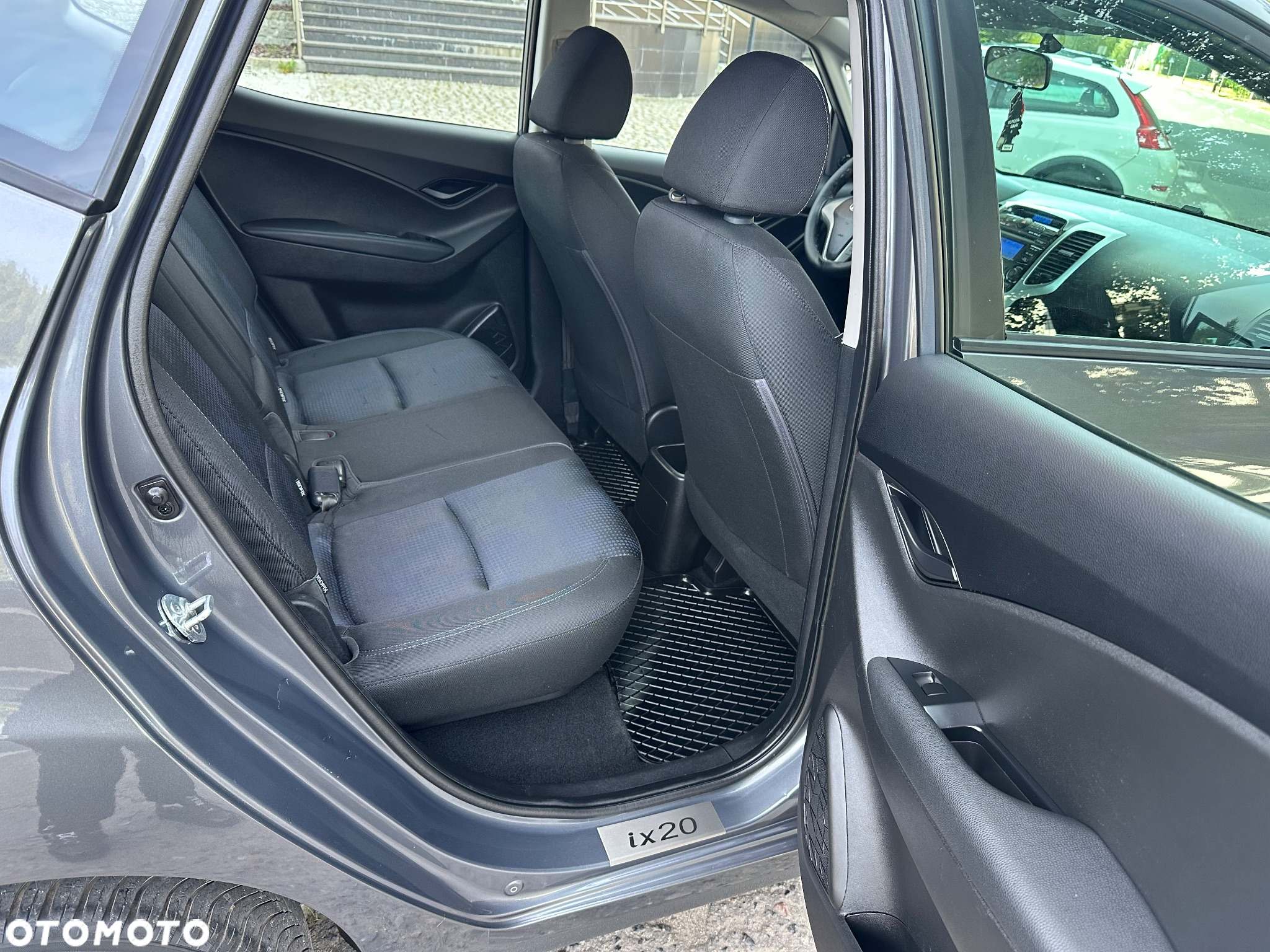 Hyundai ix20 1.4 Classic + - 14