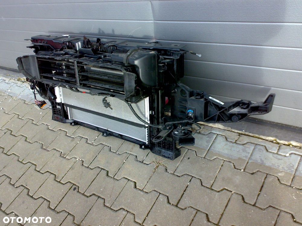 genesis g70 2022 2023 - pas przedni wzmocnienie chłodnice chłodnica roleta - 3