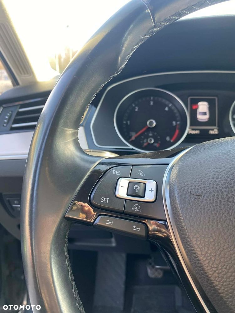 Volkswagen Passat 2.0 TDI BMT Highline - 7