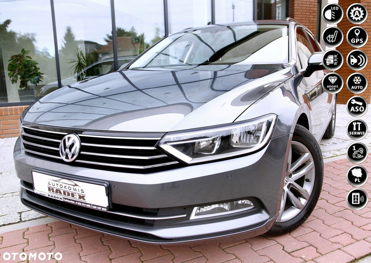 Volkswagen Passat - 1