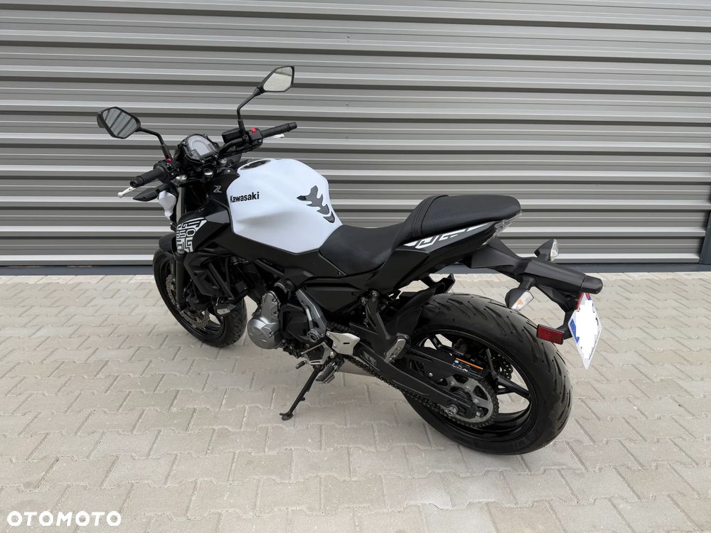 Kawasaki Z 650 - 5
