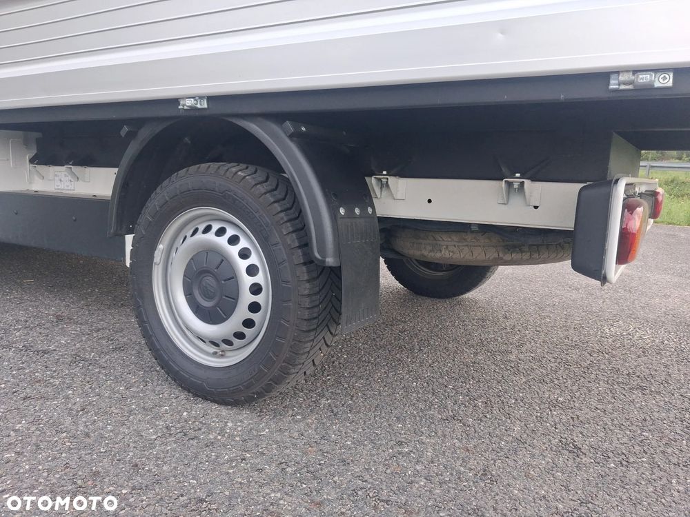 Volkswagen Transporter T6 - 20