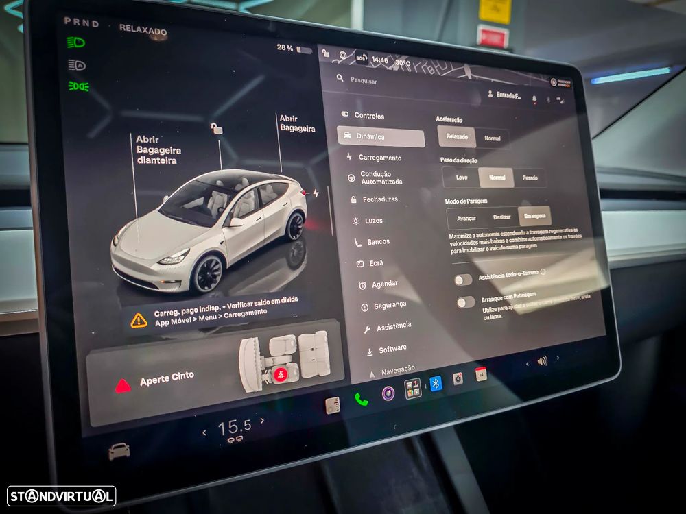 Tesla Model Y Long Range Dual Motor AWD - 26
