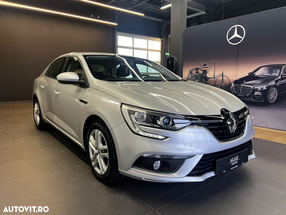 Renault Megane TCe Life - 5