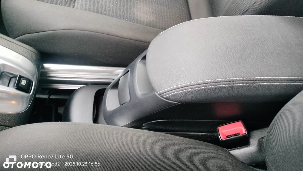 Opel Meriva - 8