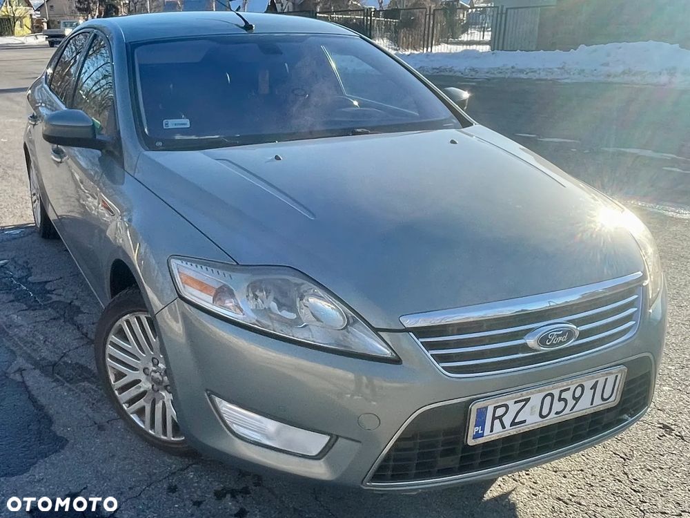 Ford Mondeo 2.0 TDCi Ghia - 4