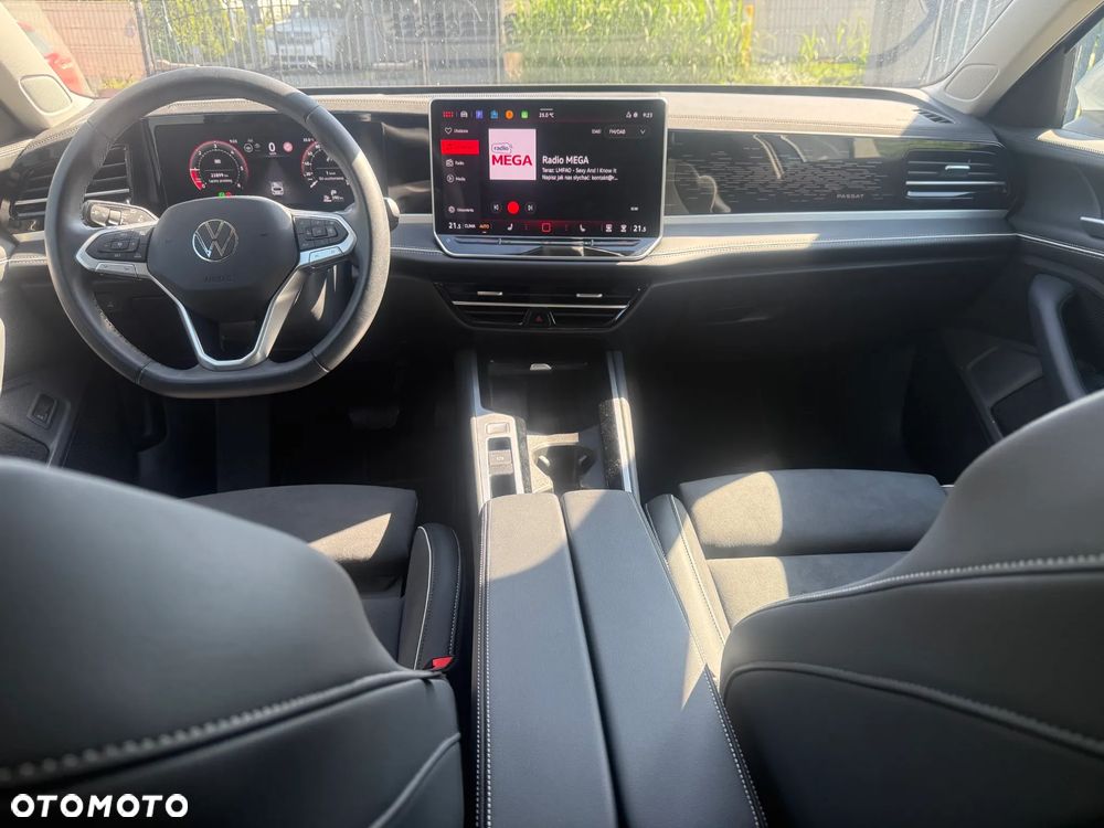 Volkswagen Passat - 9