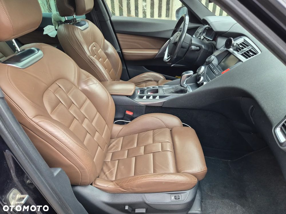 DS Automobiles DS 5 ver-2-0-bluehdi-sochic-eat6 - 5