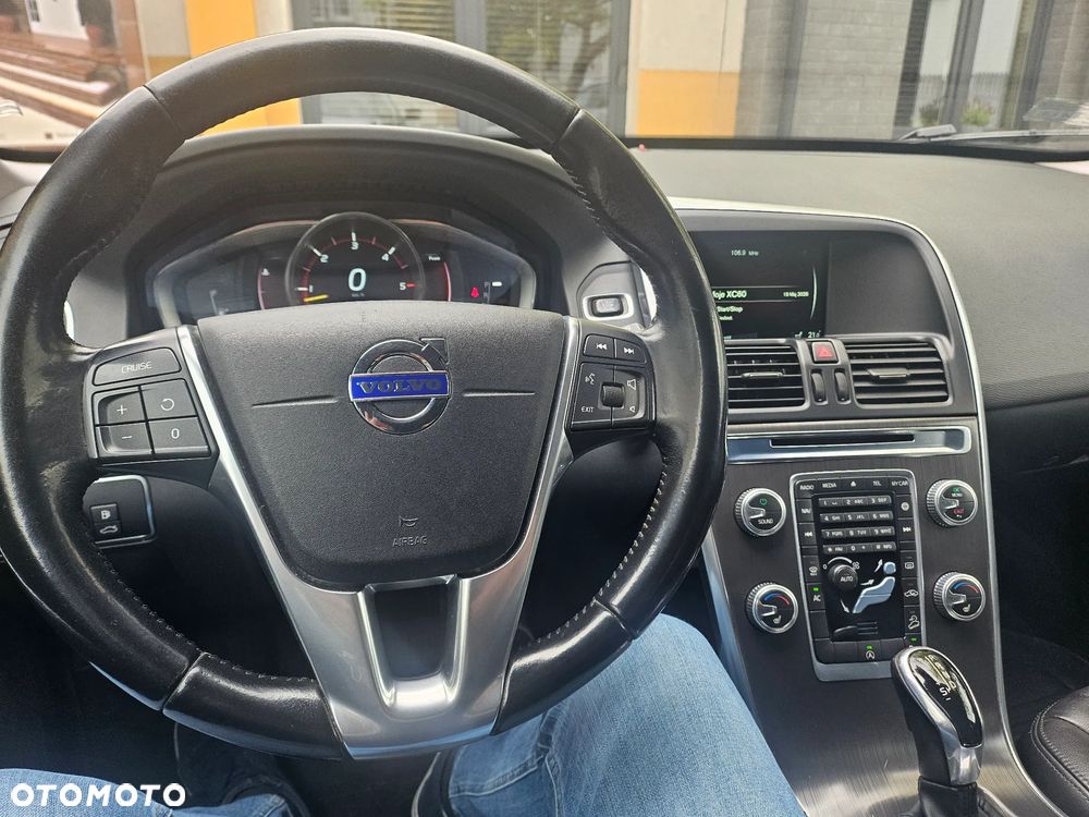 Volvo XC 60 D4 AWD Summum - 12