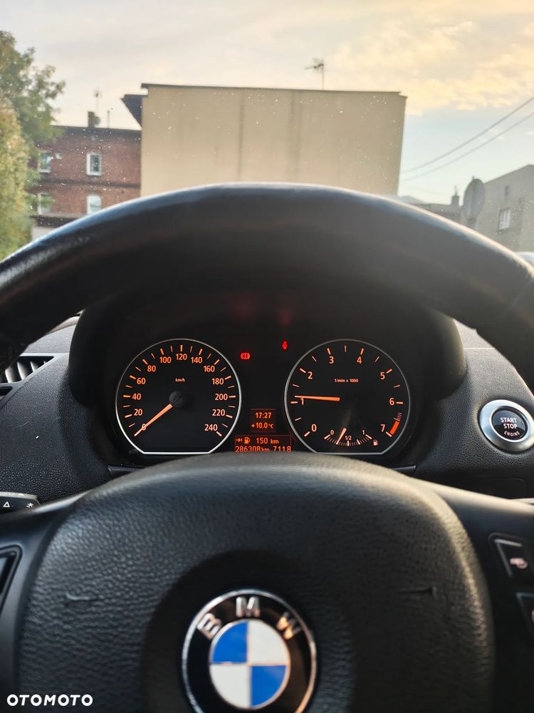 BMW Seria 1 2005 photo 4