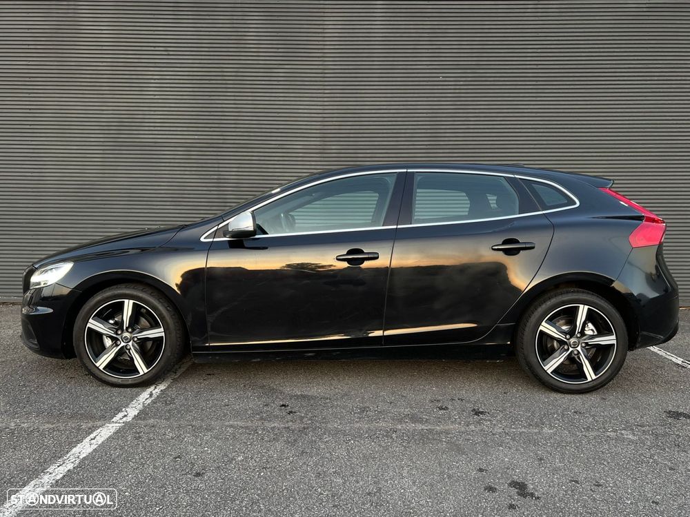 Volvo V40 2.0 D2 R-Design - 7