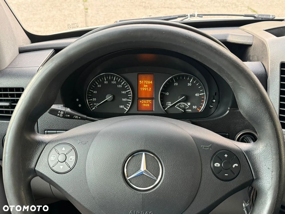 Mercedes-Benz Sprinter 906.213 - 12