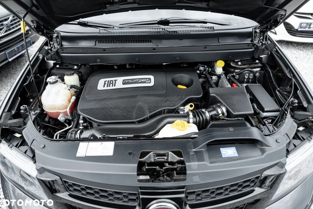 Fiat Freemont 2.0 Multijet 16V DPF Automatik Allrad Black Code - 40