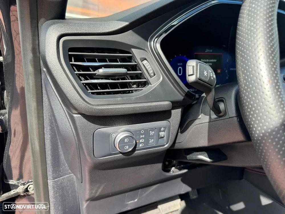 Ford Kuga 1.5 TDCi EcoBlue ST-Line Aut. - 45