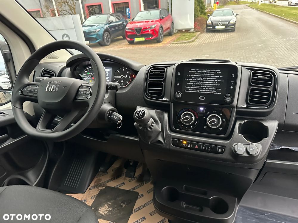 Fiat Ducato Furgon L2H1 Szary Lanzarote - 15