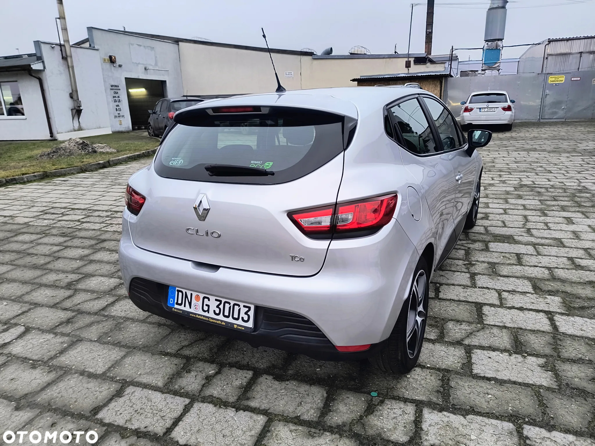 Renault Clio - 14