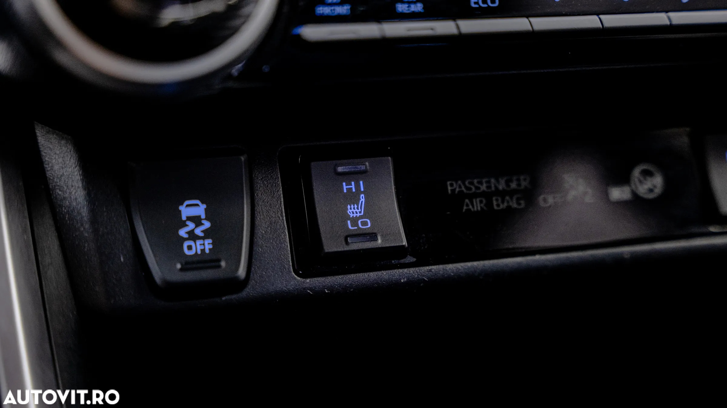 Toyota RAV4 2.0P CVT AWD Dynamic - 37