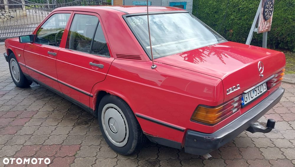 Mercedes-Benz W201 (190) - 5