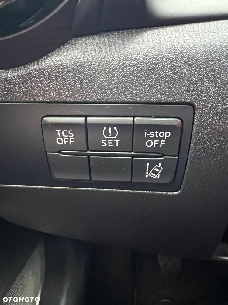 Mazda CX-3 2.0 Skypassion - 25