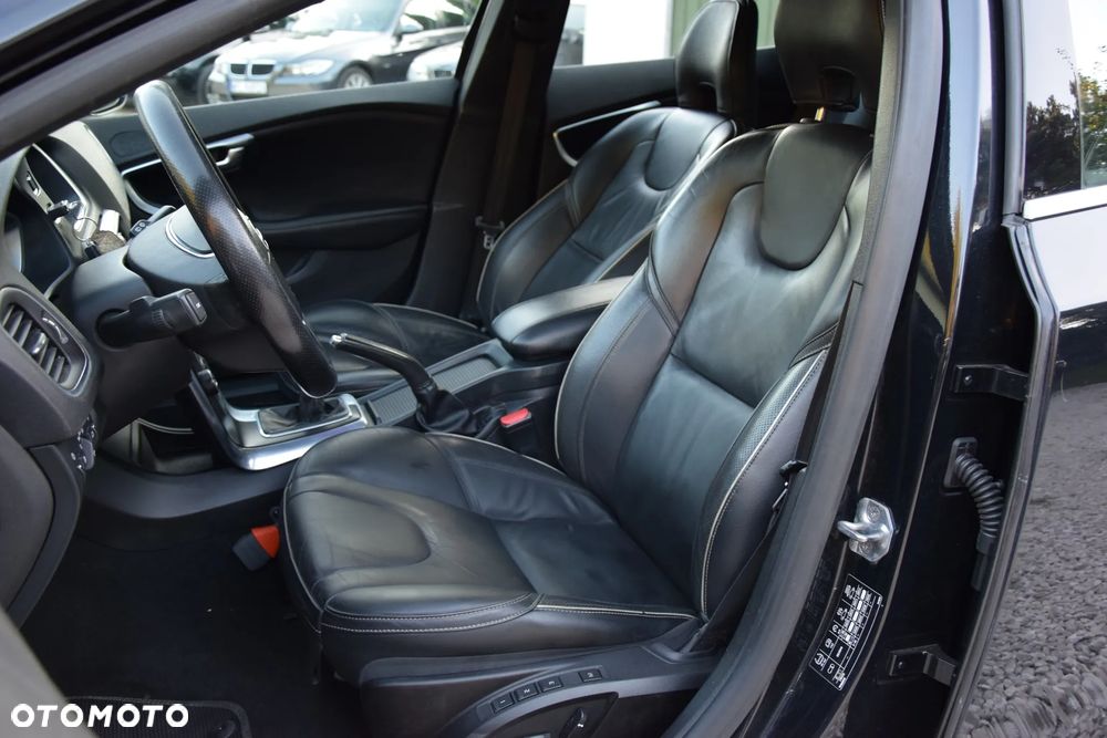 Volvo V40 D4 RDesign - 21