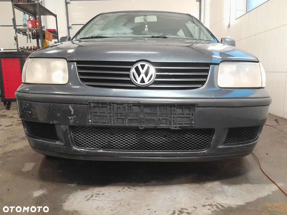 VW POLO 6N2 ZDERZAK PRZEDNI PRZÓD KOLOR: LC7V - 1