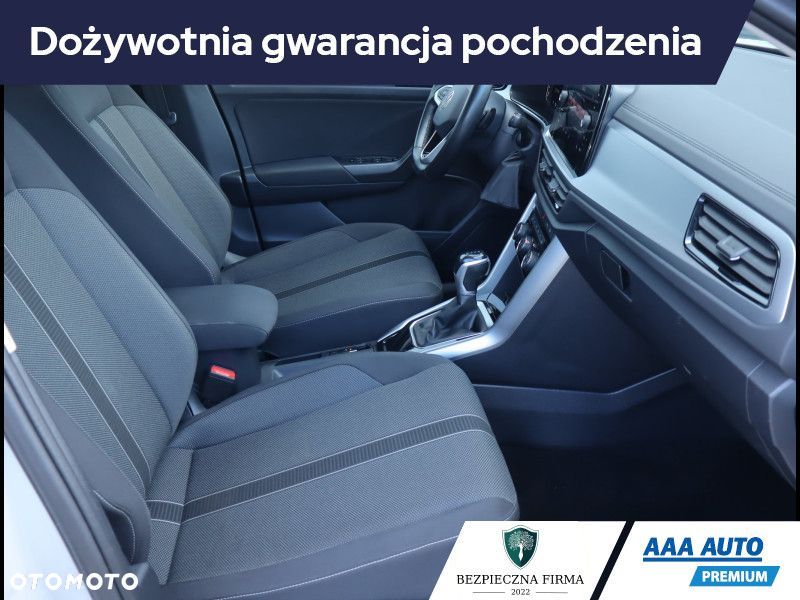 Volkswagen T-Roc - 10