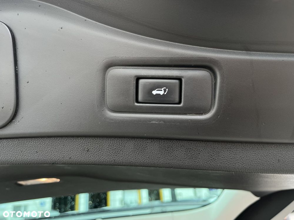 Renault Espace 2.0 Blue dCi Initiale Paris EDC - 19