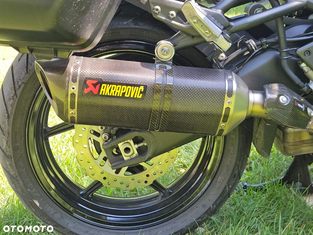 Kawasaki Versys 1000 - 11