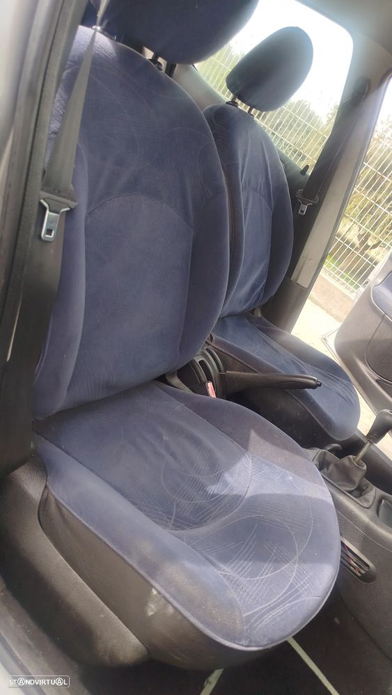 Peugeot 206 1.1 XR - 7