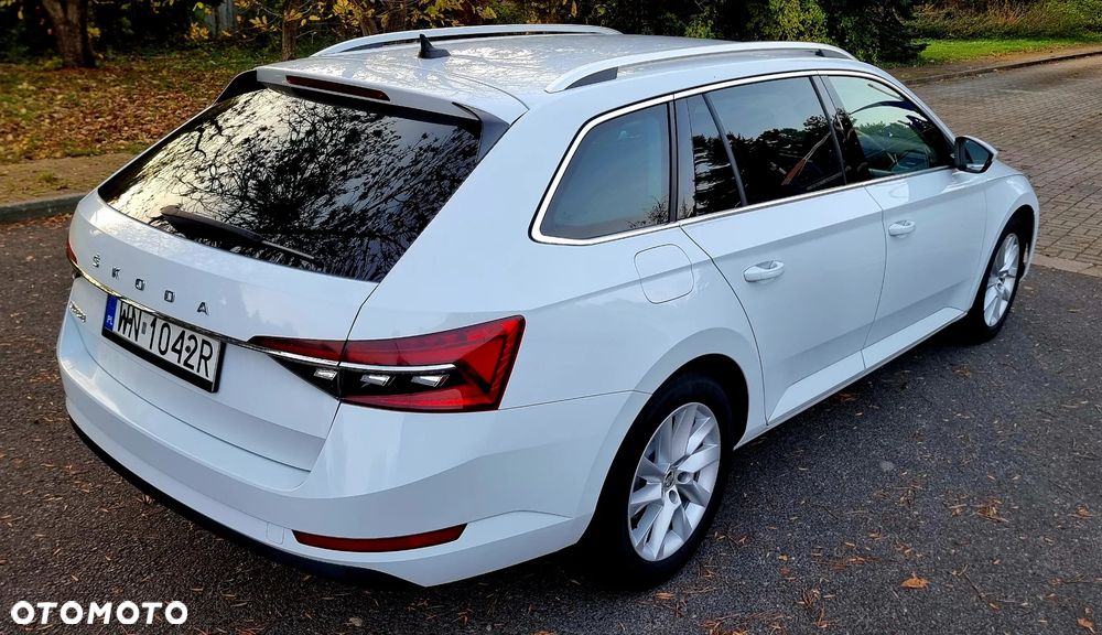Skoda Superb 2022 photo 3