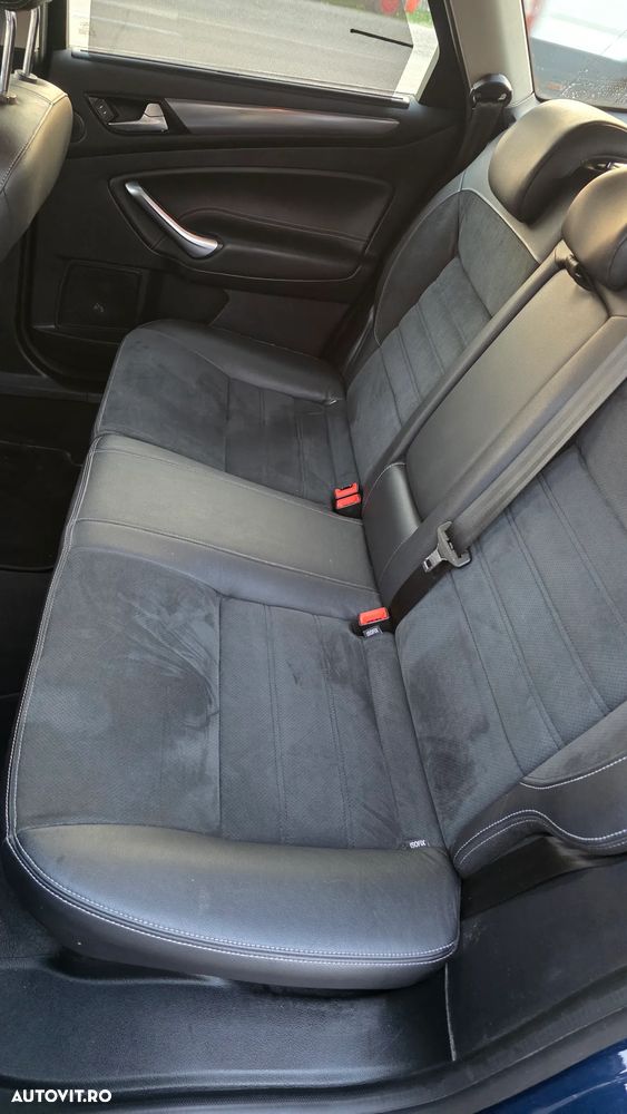 Ford Mondeo - 11