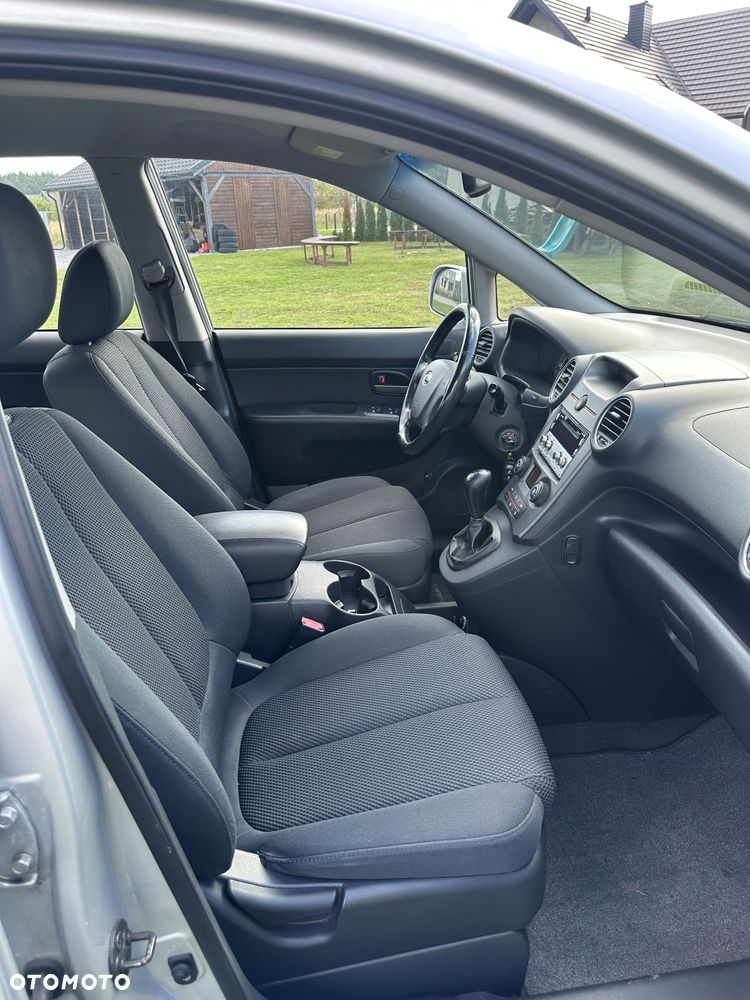 Kia Carens 2.0 CVVT LX Basis - 13