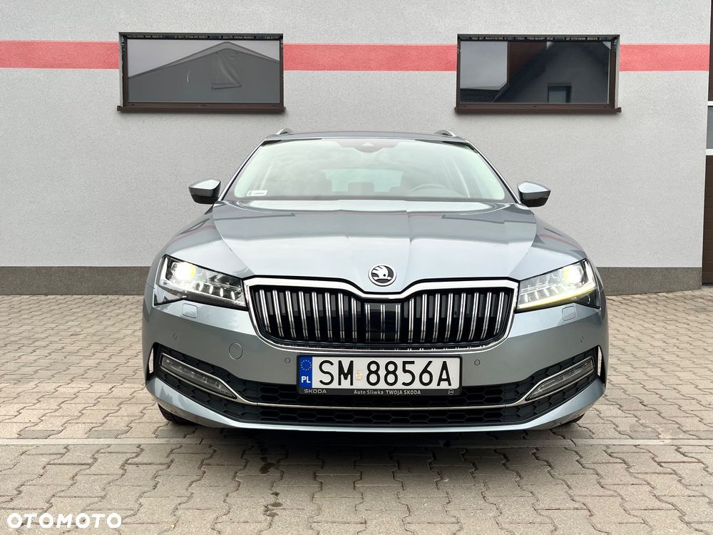 Skoda Superb 2.0 TDI Style DSG - 2