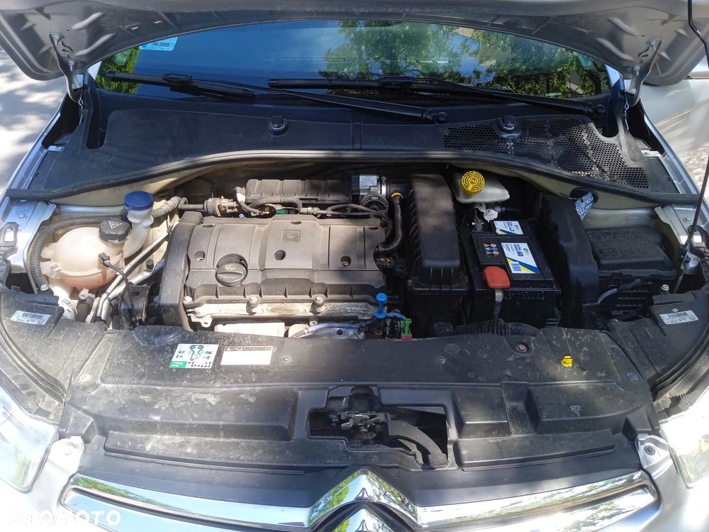Citroën C-Elysée 1.6 VTi Exclusive - 26