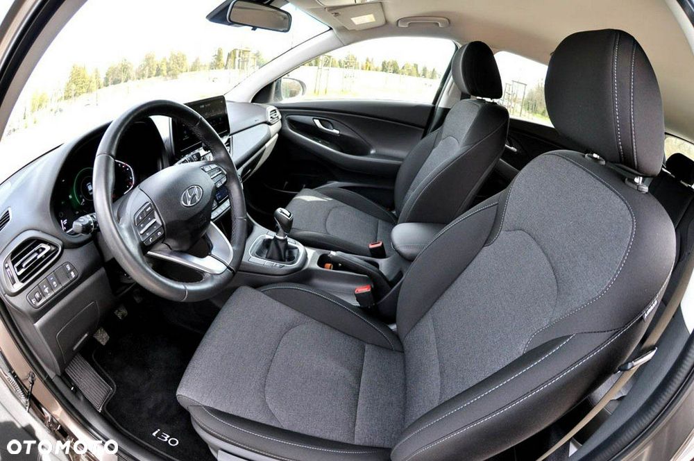 Hyundai i30 1.5 T-GDI 48V-Hybrid Advantage - 7
