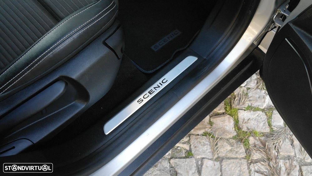 Renault Grand Scénic 1.6 dCi Intens SS - 29