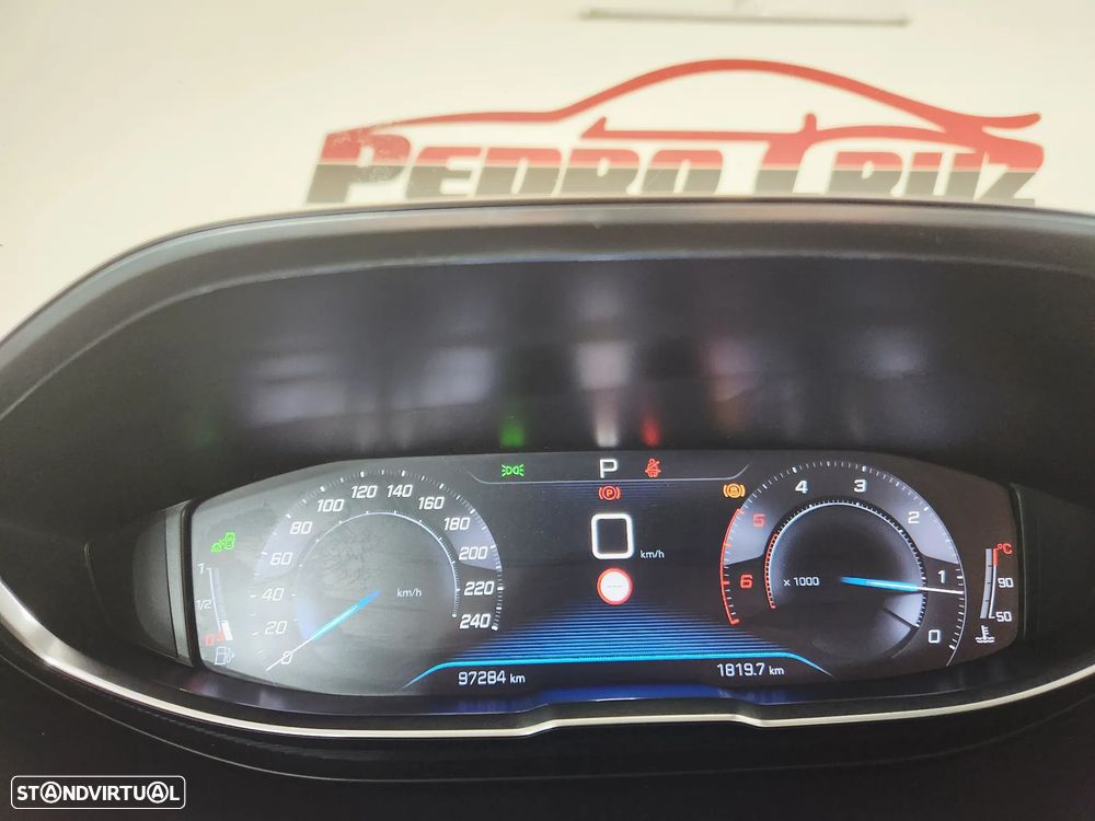 Peugeot 3008 BlueHDi 130 Stop & Start EAT8 Allure - 38