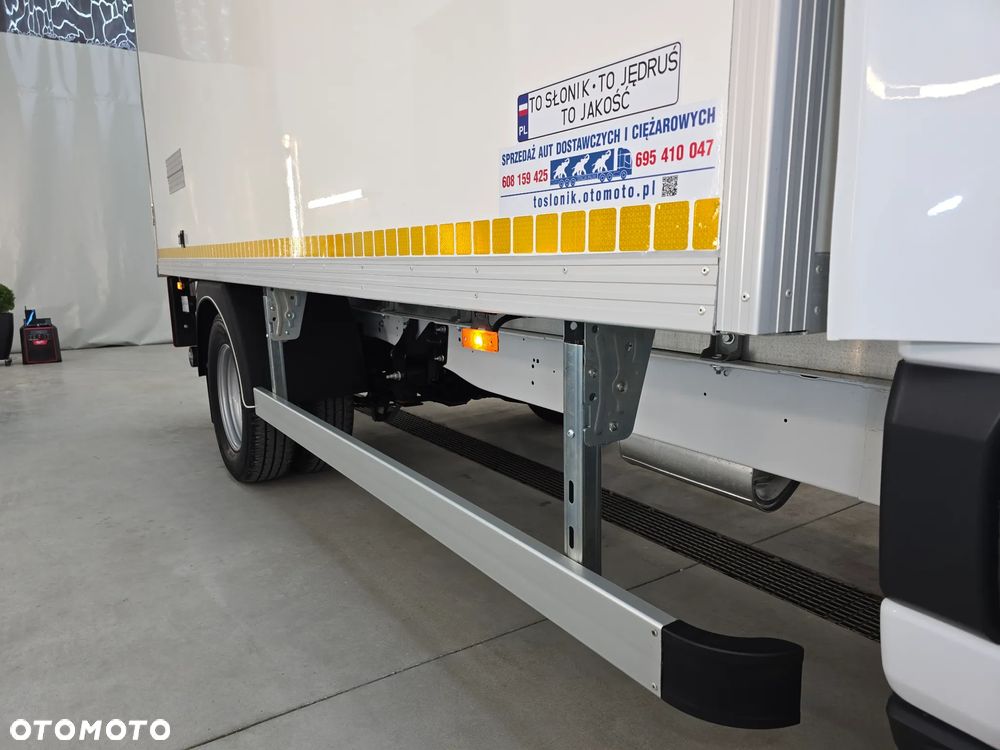 Ford TRANSIT 350-170 IZOTERMA WINDA 750Kg 48 Tyś Km SERWIS ASO FORD DO OSTATNIEGO Km SALON PL STAN JAK NOWY TEMPOMAT KLIMA ELKTRYKA ASYSTEN KIEROWCY WZMOCNIONE TYLNE ZAWIESZENIE RESOR + PODUSZKI PNEŁMATYCZNE - 24