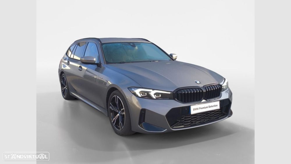 BMW 320 d Pack Desportivo M Auto — fotografia 4