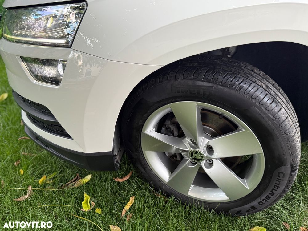 Skoda Karoq 2.0 TDI SCR 4x4 DSG Sportline - 30