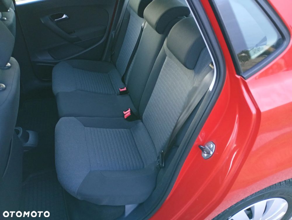 Volkswagen Polo 1.4 16V Trendline - 23