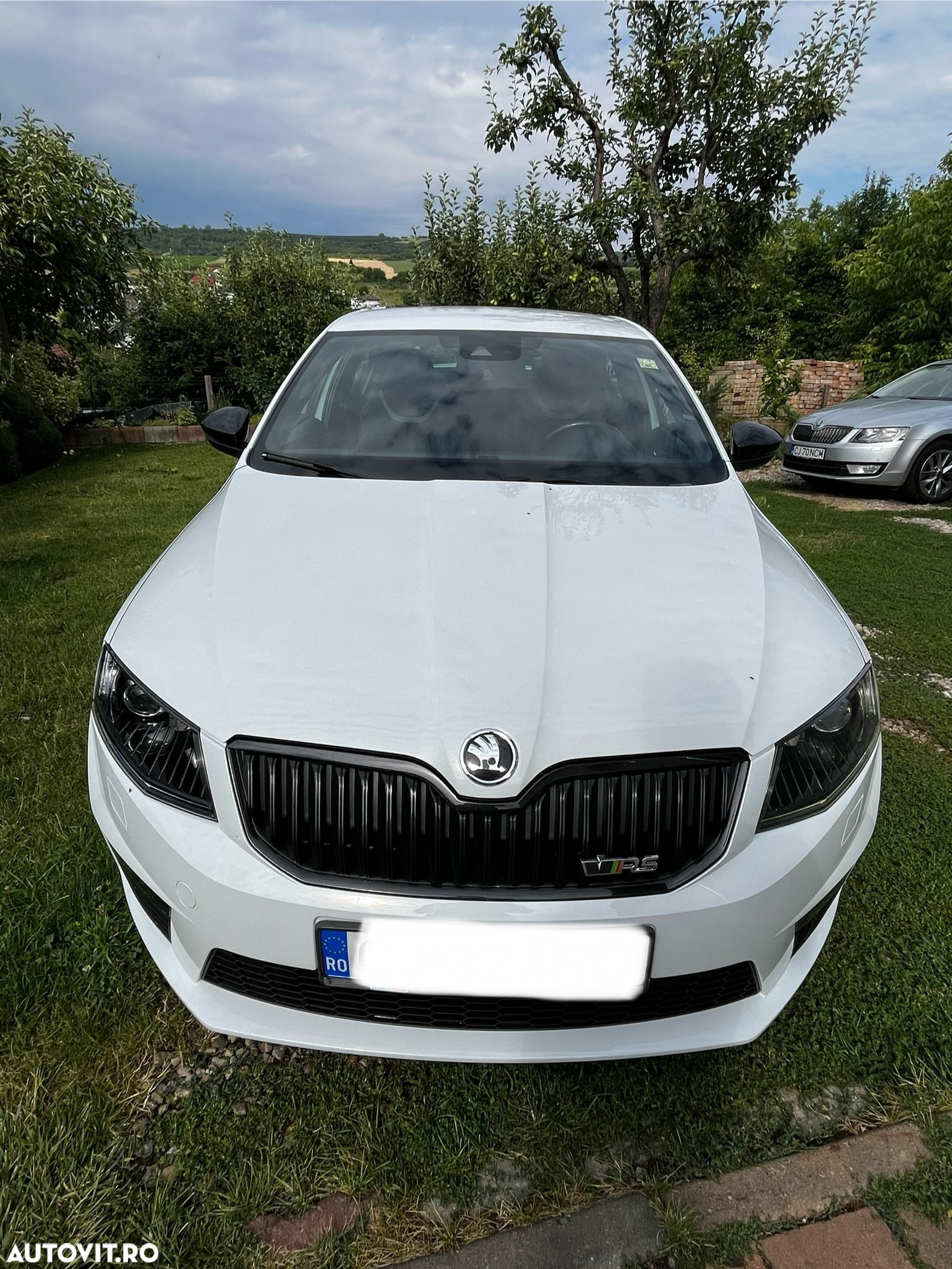 Skoda Octavia 2.0 TDI RS DSG - 3