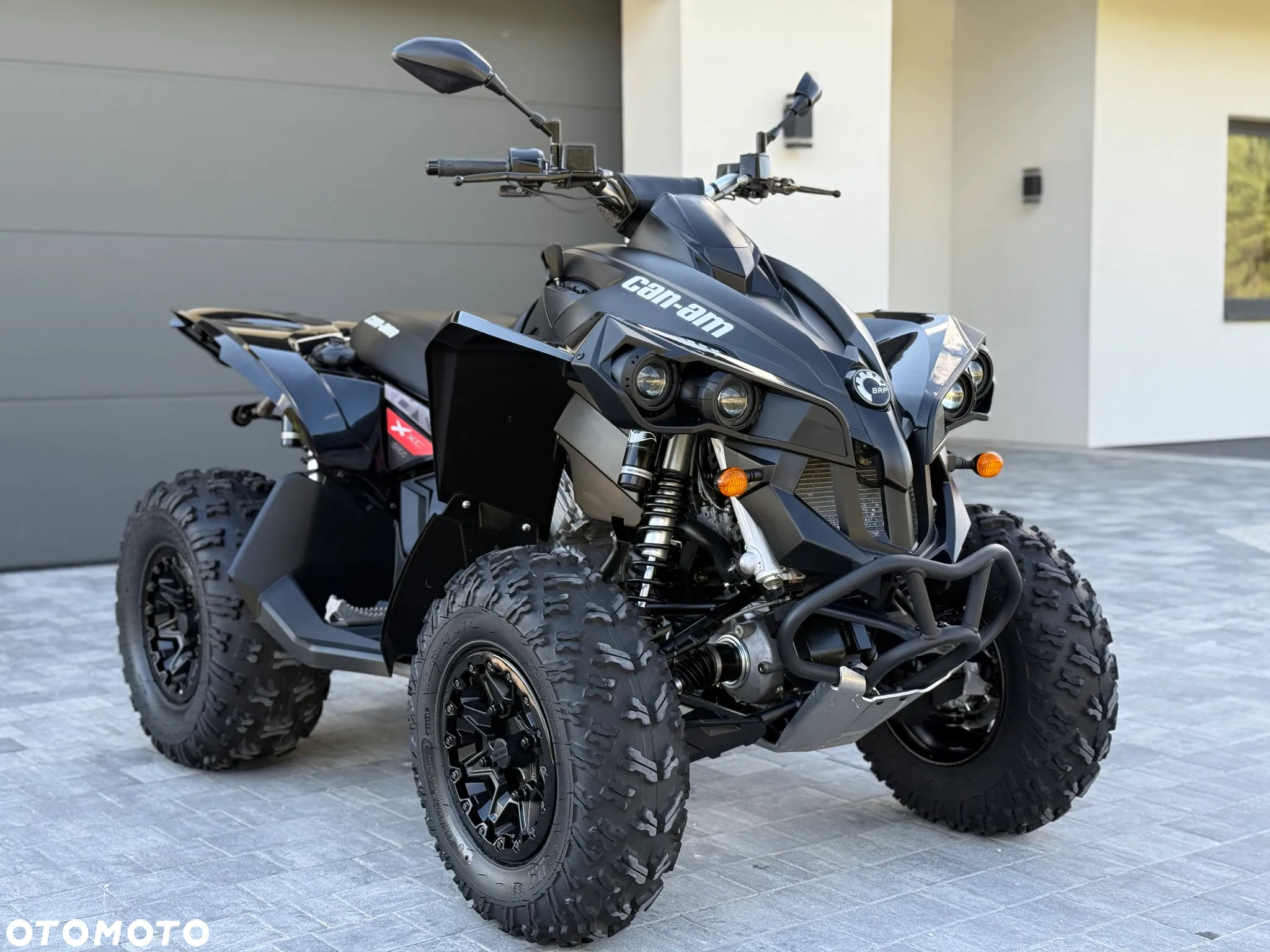 Can-Am Renegade - 10