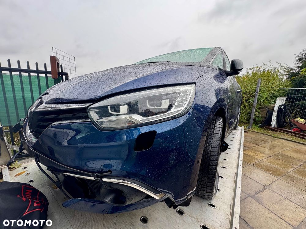 Renault Scenic 1.6 dCi Energy Bose Edition - 19